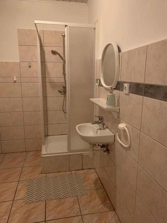 Dom Wczasowy Portowa Przystan 150M Od Plazy Mrzeżyno Exterior foto